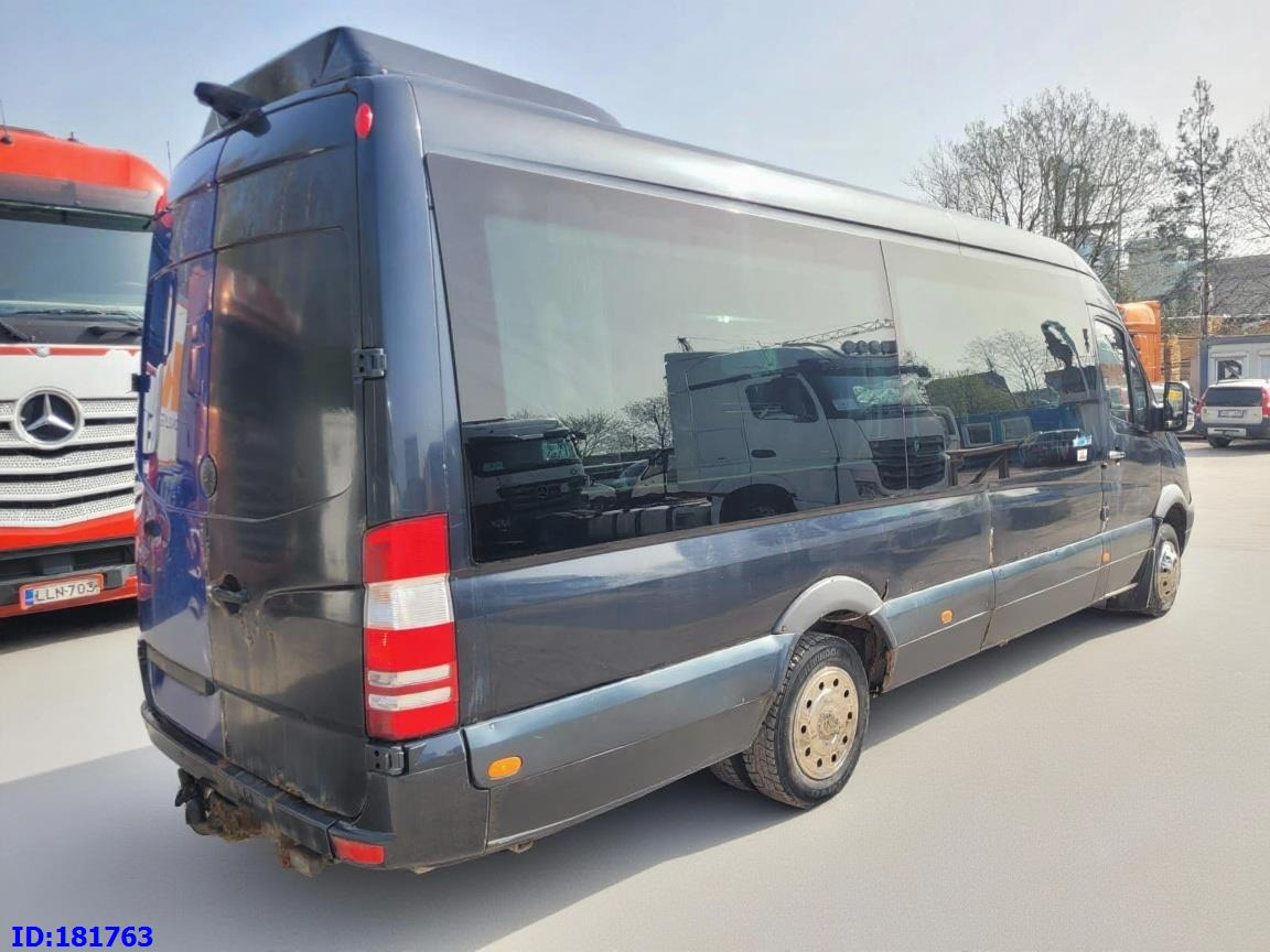 MERCEDES-BENZ Sprinter 518 - VIP - 17 Seater - Autocarro: foto 5 MERCEDES-BENZ Sprinter 518 - VIP - 17 Seater - Autocarro: foto 5