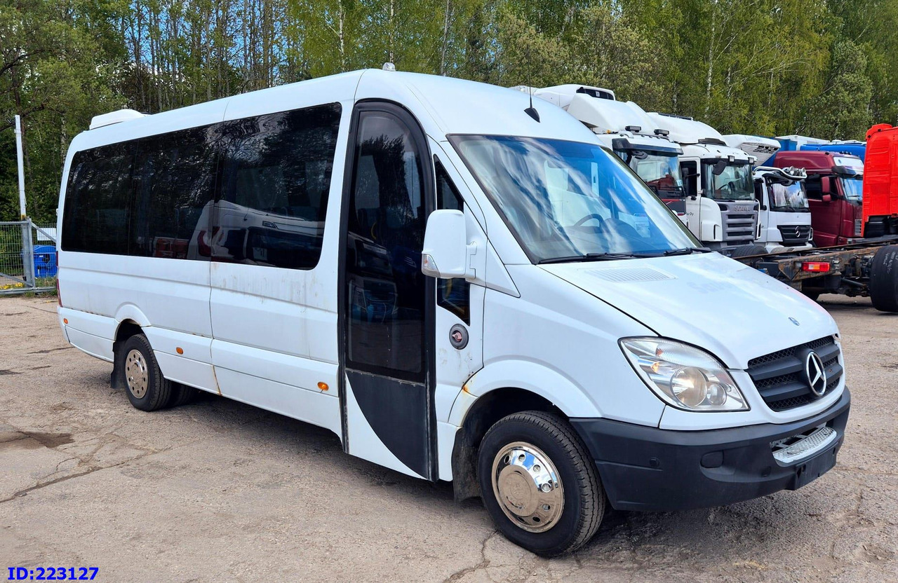 MERCEDES-BENZ Sprinter 518 - VIP -19 Seater - Autocarro: foto 1 MERCEDES-BENZ Sprinter 518 - VIP -19 Seater - Autocarro: foto 1