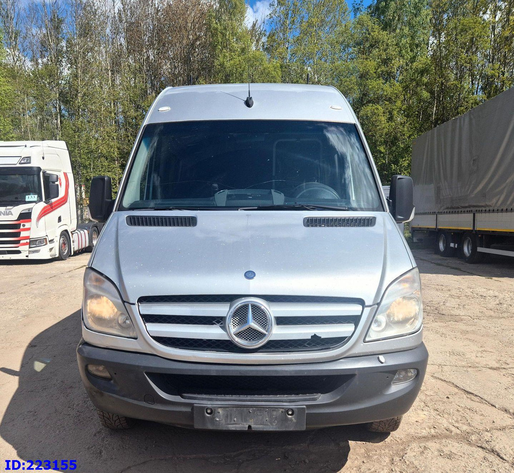 MERCEDES-BENZ Sprinter 519 - Prostyle VIP - 17-seater - Autocarro: foto 2 MERCEDES-BENZ Sprinter 519 - Prostyle VIP - 17-seater - Autocarro: foto 2