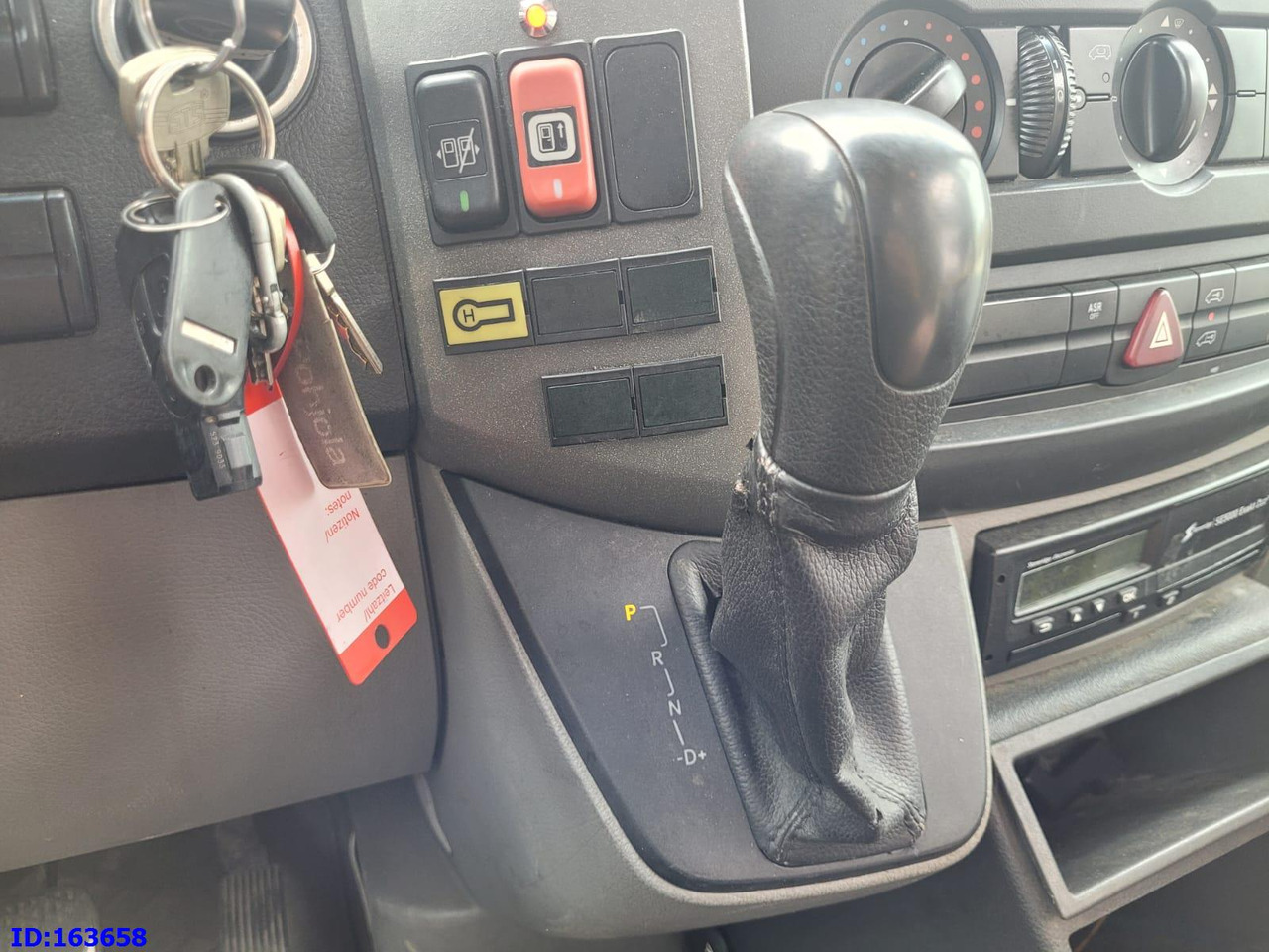 Ônibus urbano MERCEDES-BENZ Sprinter - City - EvoBus - 23 Place - Euro5: foto 14