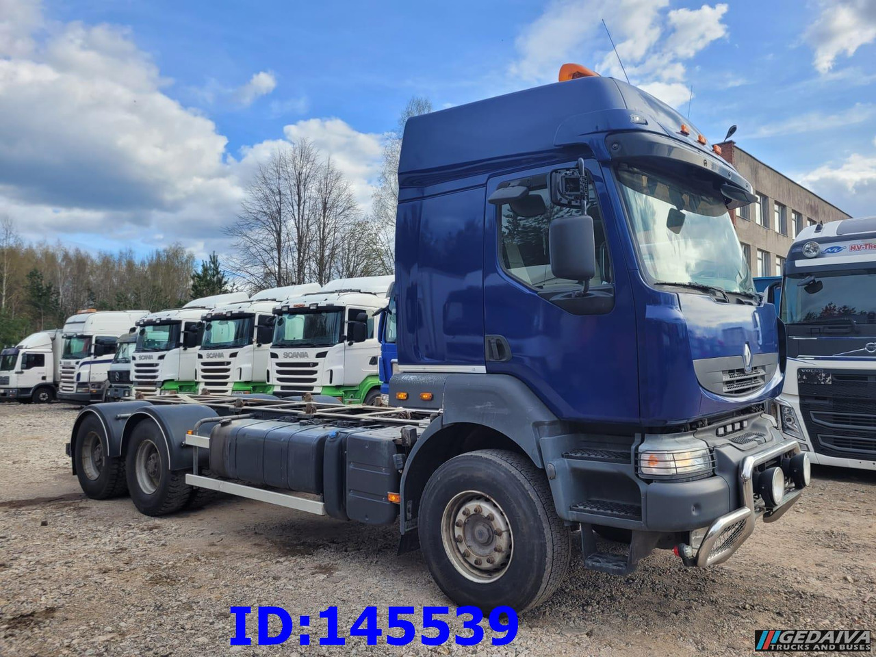 RENAULT Kerax 520HP 6x4 Full steel - Caminhão chassi: foto 3 RENAULT Kerax 520HP 6x4 Full steel - Caminhão chassi: foto 3