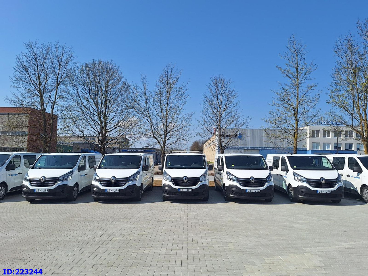 RENAULT Trafic (6pcs. available) - Carrinha cabine dupla: foto 2 RENAULT Trafic (6pcs. available) - Carrinha cabine dupla: foto 2