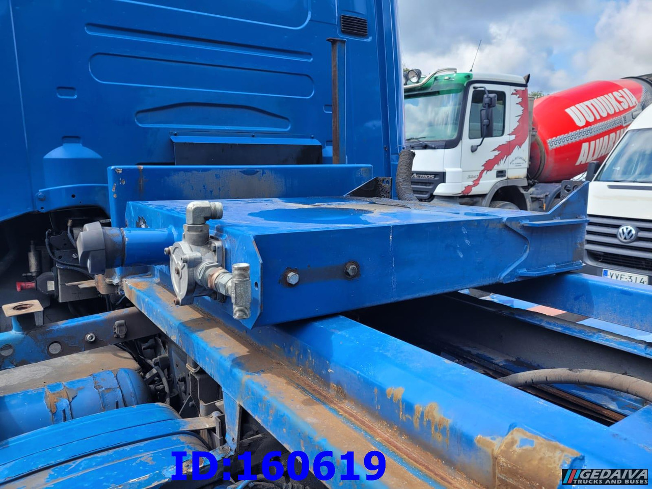 Caminhão chassi SCANIA 124 420 6x2 Manual Retarder: foto 9