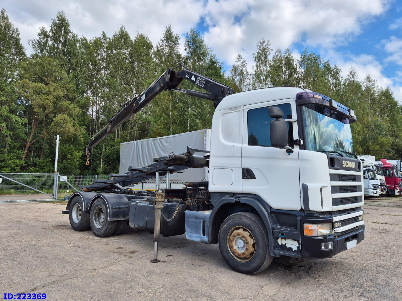 SCANIA R124 420 + Crane HIAB 140AW - Caminhão basculante: foto 4 SCANIA R124 420 + Crane HIAB 140AW - Caminhão basculante: foto 4