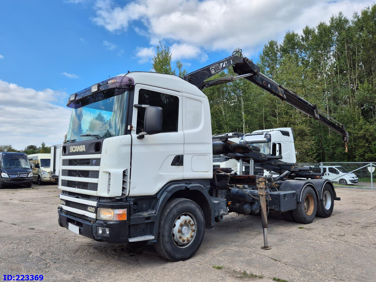 SCANIA R124 420 + Crane HIAB 140AW - Caminhão basculante: foto 1 SCANIA R124 420 + Crane HIAB 140AW - Caminhão basculante: foto 1