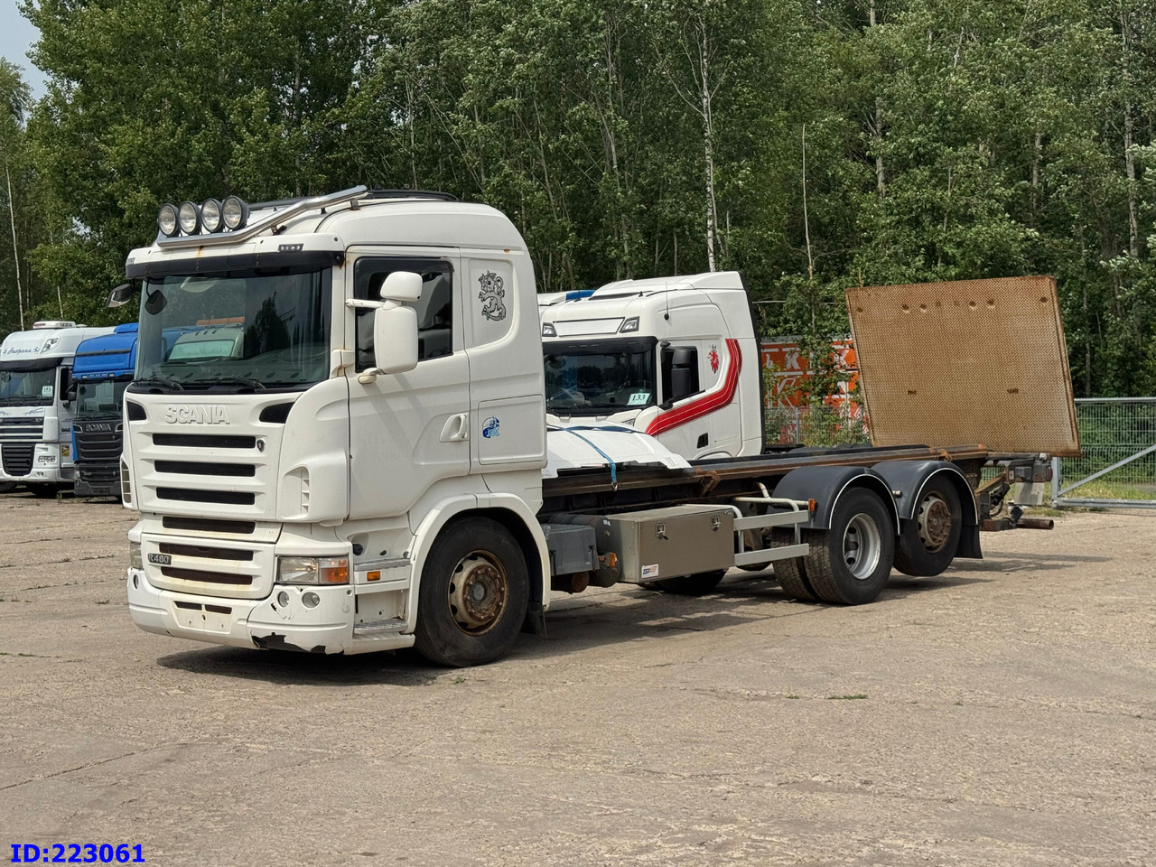SCANIA R480 6X2 3 Pedals - Caminhão chassi: foto 1 SCANIA R480 6X2 3 Pedals - Caminhão chassi: foto 1