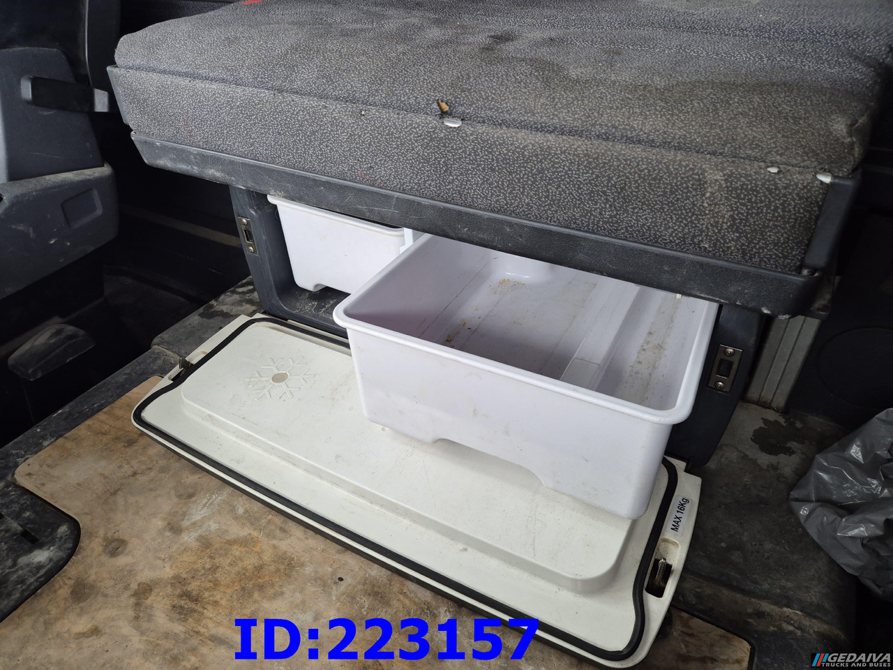 Tractor SCANIA R470 - Hydraulics- Manual: foto 18