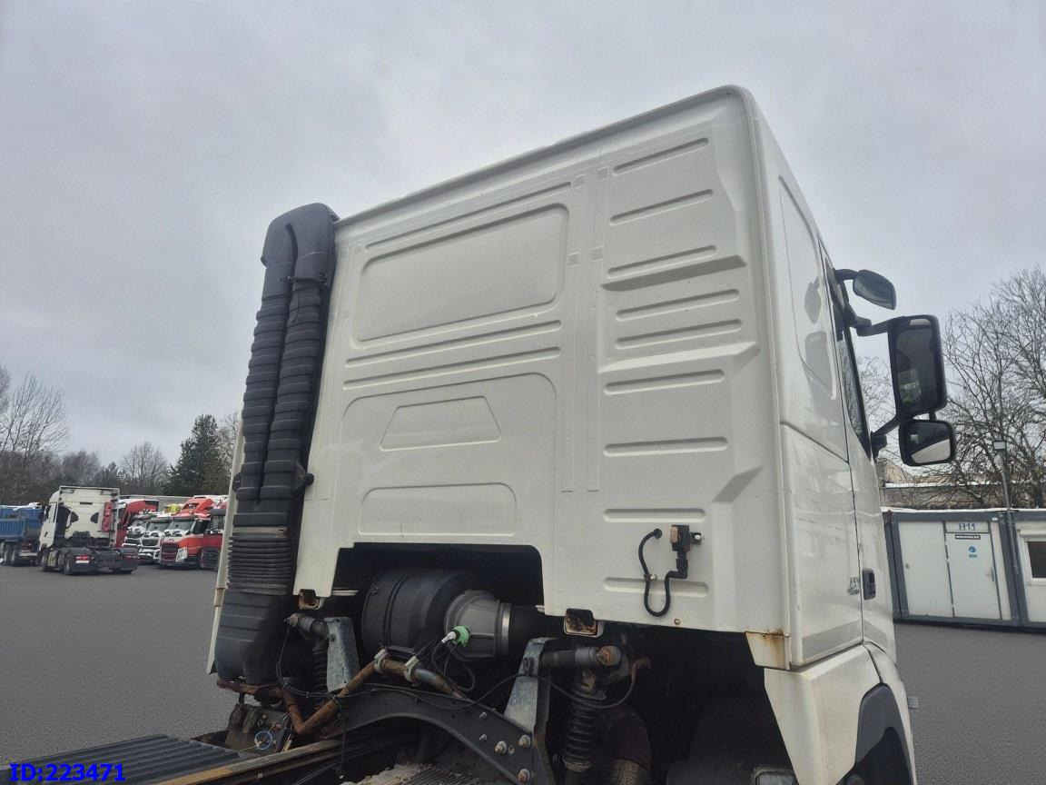 VOLVO FH 420HP 6×2 Steering axle - Caminhão chassi: foto 5 VOLVO FH 420HP 6×2 Steering axle - Caminhão chassi: foto 5