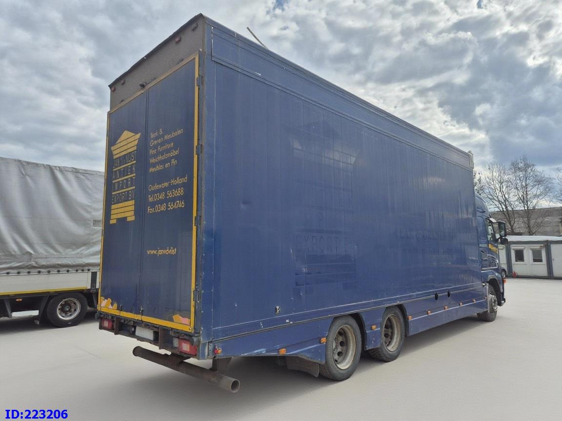 VOLVO FH12 420HP 6x2 - Caminhão isotérmico: foto 5 VOLVO FH12 420HP 6x2 - Caminhão isotérmico: foto 5