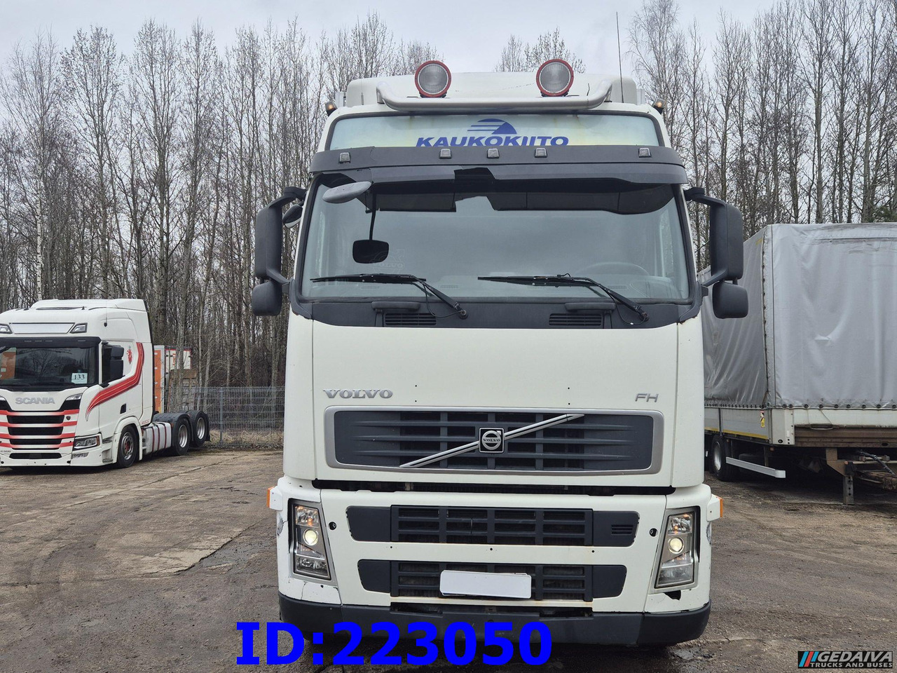 VOLVO FH13 480HP 6x2 Manual 10 tyres - Caminhão isotérmico: foto 2 VOLVO FH13 480HP 6x2 Manual 10 tyres - Caminhão isotérmico: foto 2