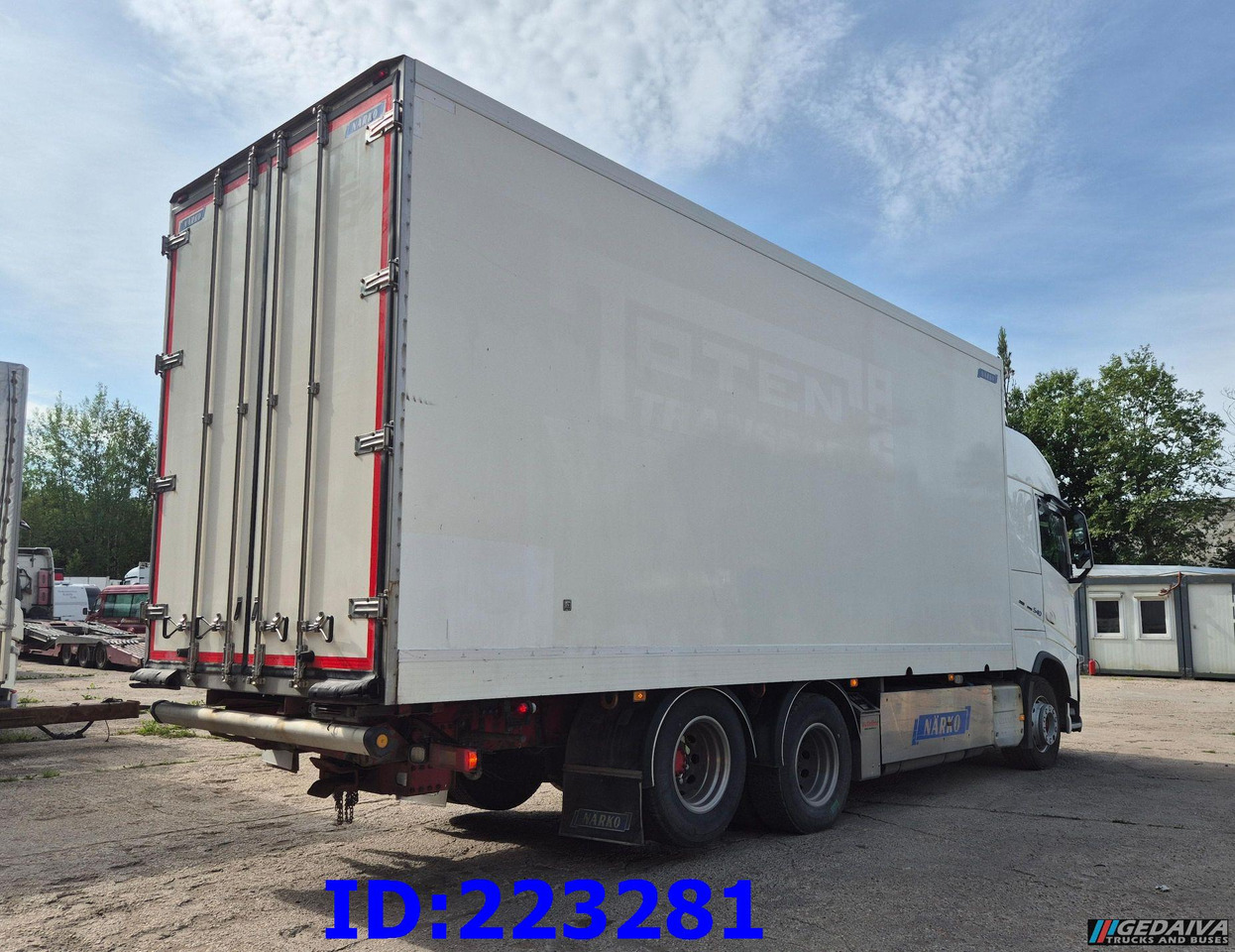 VOLVO FH13 540HP 6x2 (10 tyre) Euro6 - Caminhão isotérmico: foto 5 VOLVO FH13 540HP 6x2 (10 tyre) Euro6 - Caminhão isotérmico: foto 5