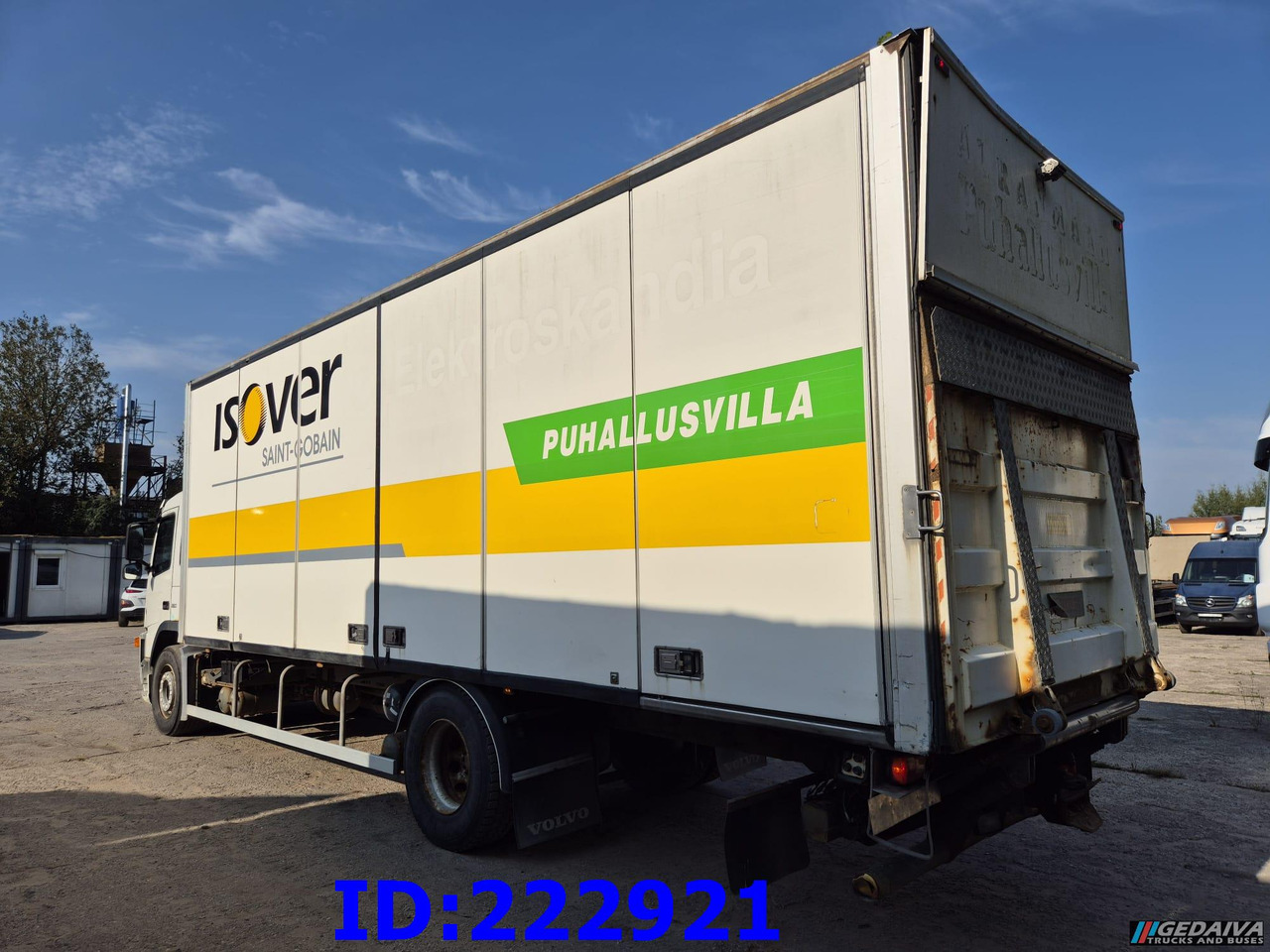 Caminhão furgão VOLVO FM9 260HP: foto 7