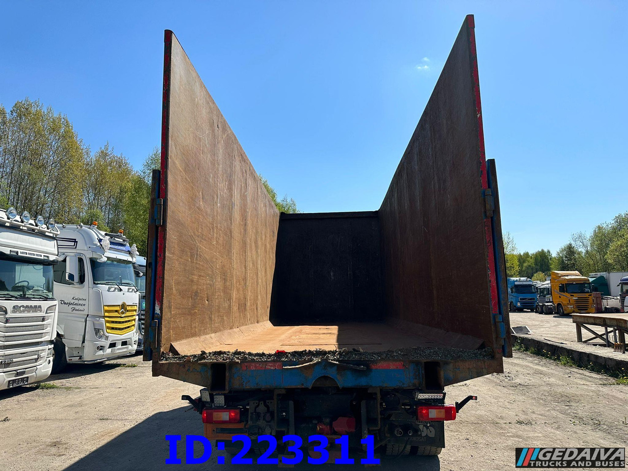 Dumper - Carroçaria para caminhões basculantes: foto 4 Dumper - Carroçaria para caminhões basculantes: foto 4