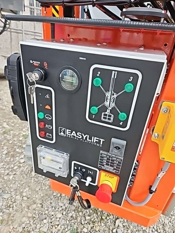 EasyLift R180 - Plataforma articulada: foto 4 EasyLift R180 - Plataforma articulada: foto 4