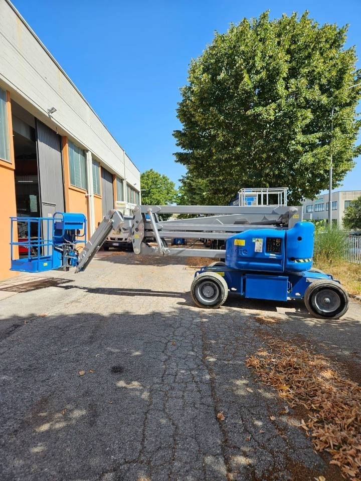 Locação de Genie Z 45/25 J DC  Genie Z 45/25 J DC: foto 15