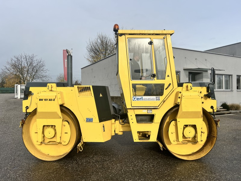 Bomag BW 151 AD-2 (111297) - Compactador de asfalto: foto 4 Bomag BW 151 AD-2 (111297) - Compactador de asfalto: foto 4