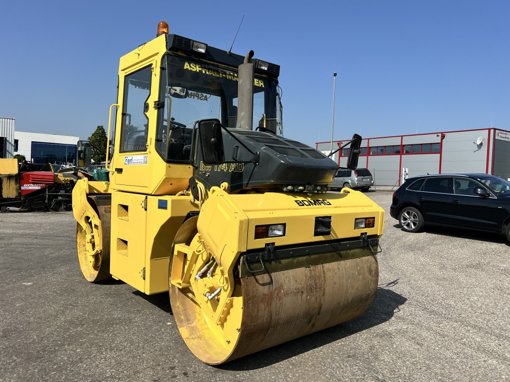 Bomag BW 174 n. Chr. (111667) - Compactador de asfalto: foto 3 Bomag BW 174 n. Chr. (111667) - Compactador de asfalto: foto 3