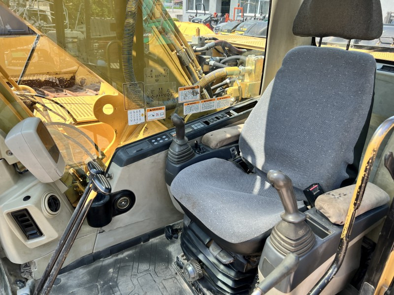 Escavadora de rastos Caterpillar 322 C LN (110546): foto 10
