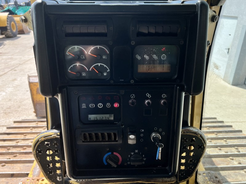Buldôzer Caterpillar D 6 N LGP (110525): foto 8