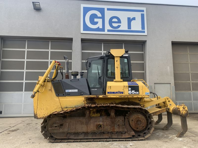 Komatsu D 65 EX-15 (110158) - Buldôzer: foto 1 Komatsu D 65 EX-15 (110158) - Buldôzer: foto 1