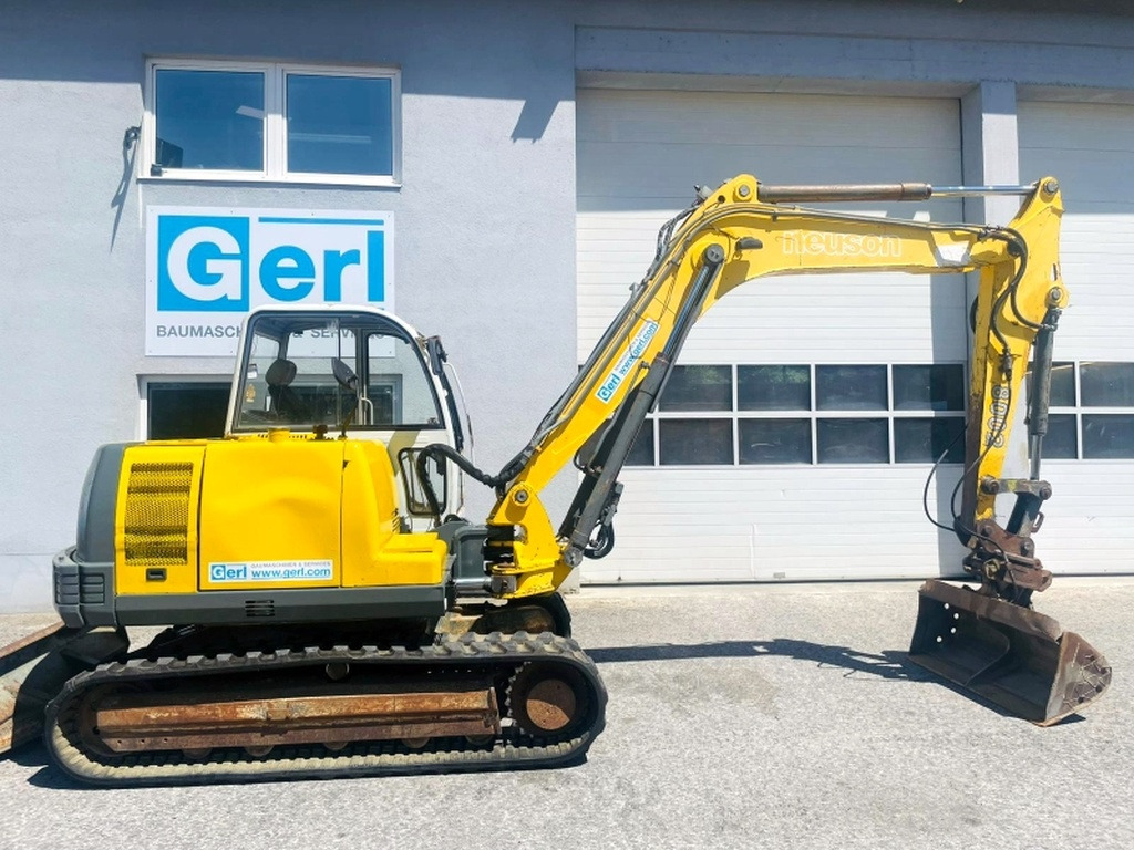 Neuson 8002 RDV (4015) - Mini escavadeira: foto 2 Neuson 8002 RDV (4015) - Mini escavadeira: foto 2