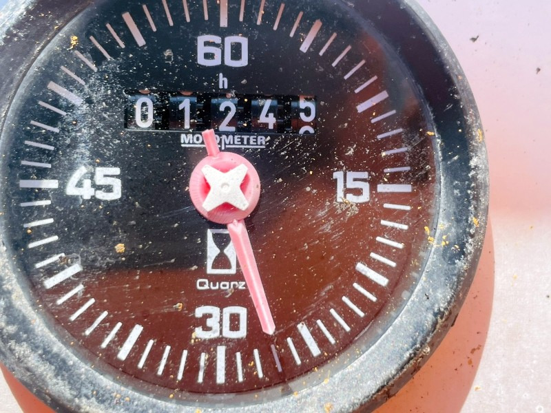 Steyr STI VSM-3R (3833) - Distribuidor de asfalto: foto 5 Steyr STI VSM-3R (3833) - Distribuidor de asfalto: foto 5