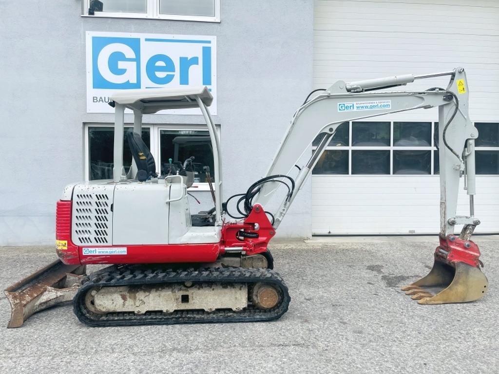 Takeuchi TB135 (4056) - Mini escavadeira: foto 2 Takeuchi TB135 (4056) - Mini escavadeira: foto 2