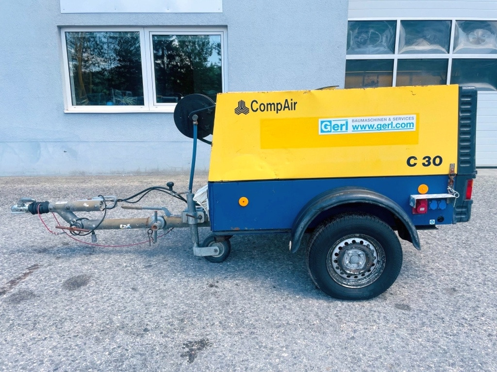 Vergleich DS30G (4017) - Compressor de ar: foto 2 Vergleich DS30G (4017) - Compressor de ar: foto 2