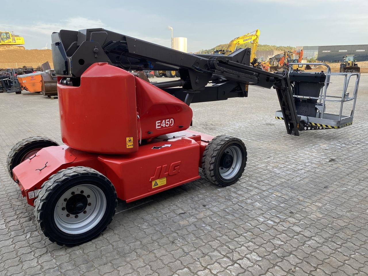 JLG E450AJ - Plataforma articulada: foto 4 JLG E450AJ - Plataforma articulada: foto 4