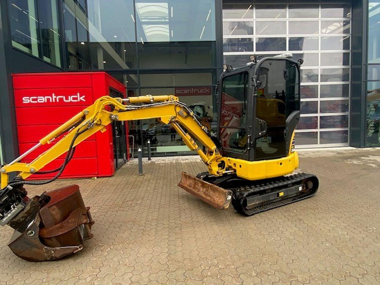 Komatsu PC24MR-5 - Mini escavadeira: foto 1 Komatsu PC24MR-5 - Mini escavadeira: foto 1