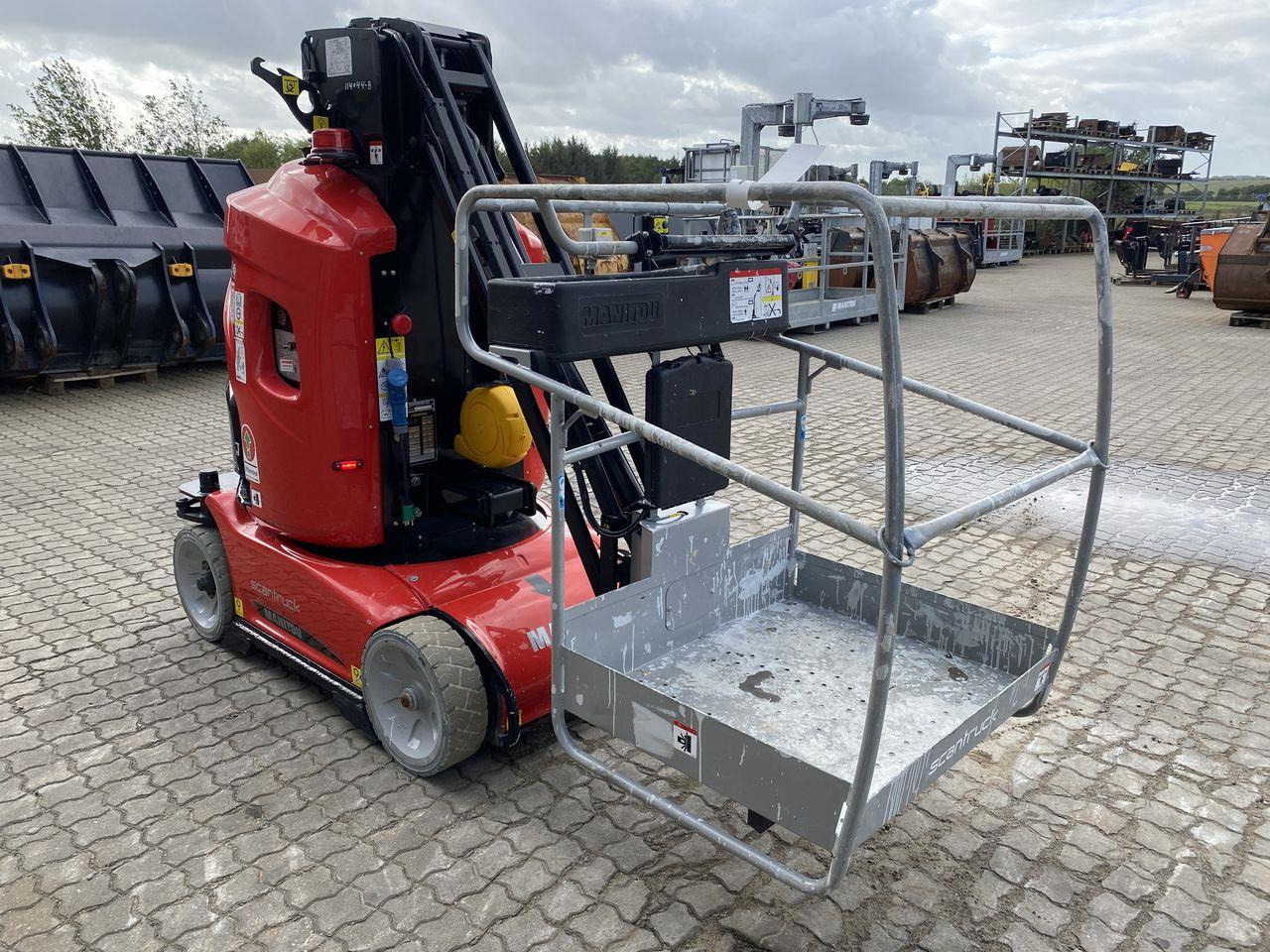 Manitou 100VJR - Plataforma de mastro vertical: foto 5 Manitou 100VJR - Plataforma de mastro vertical: foto 5