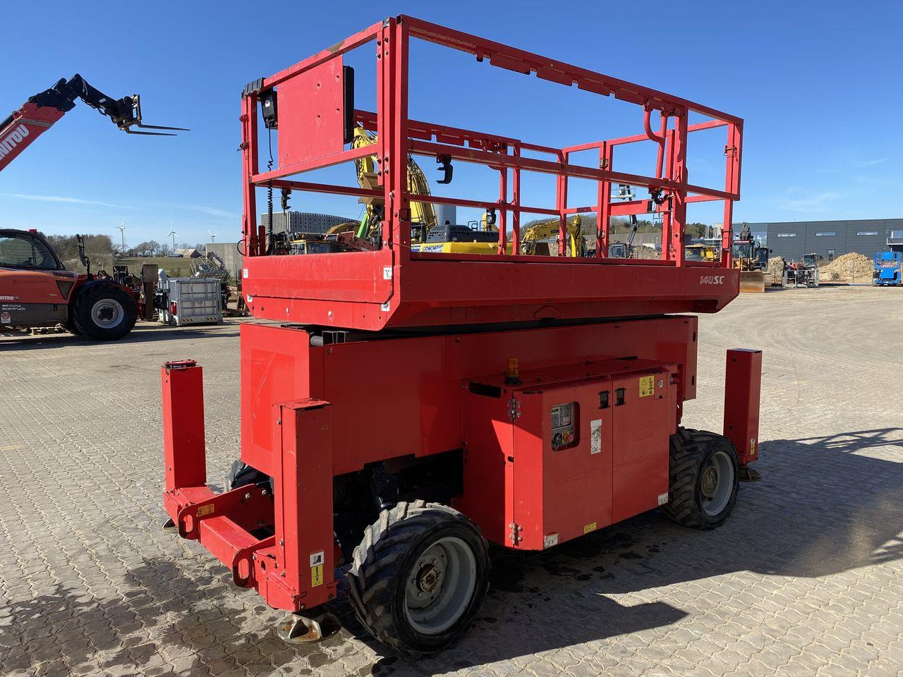 Manitou 140SC - Plataforma de Tijera/ Plataforma de tesoura: foto 4 Manitou 140SC - Plataforma de Tijera/ Plataforma de tesoura: foto 4
