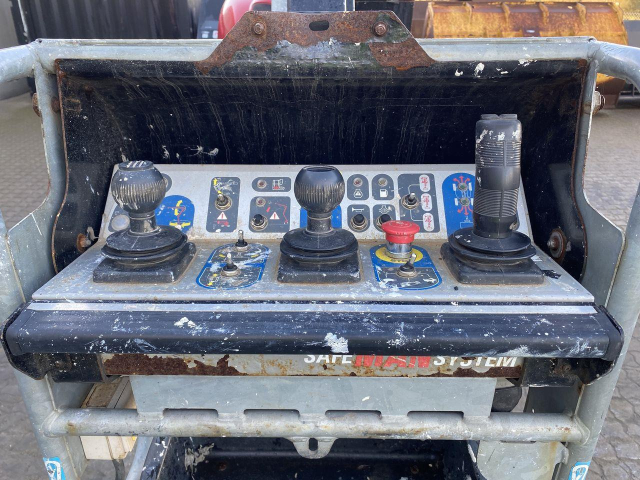 Manitou 160ATJ RC - Plataforma articulada: foto 3 Manitou 160ATJ RC - Plataforma articulada: foto 3