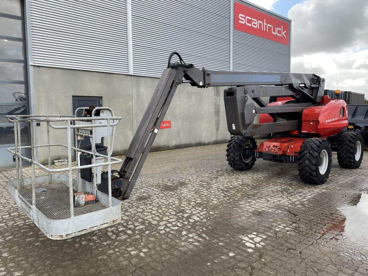 Manitou 200ATJ RC - Plataforma articulada: foto 1 Manitou 200ATJ RC - Plataforma articulada: foto 1