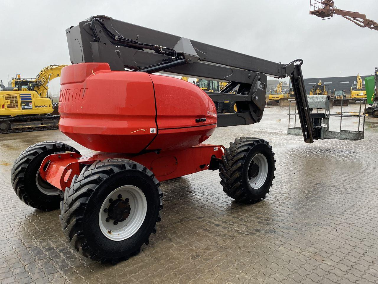 Manitou 200ATJ RC - Plataforma articulada: foto 4 Manitou 200ATJ RC - Plataforma articulada: foto 4