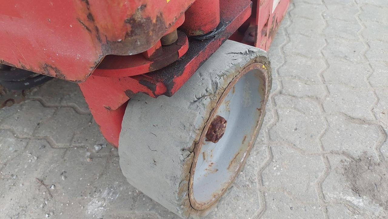 Plataforma de Tijera/ Plataforma de tesoura Manitou 78SEC: foto 7