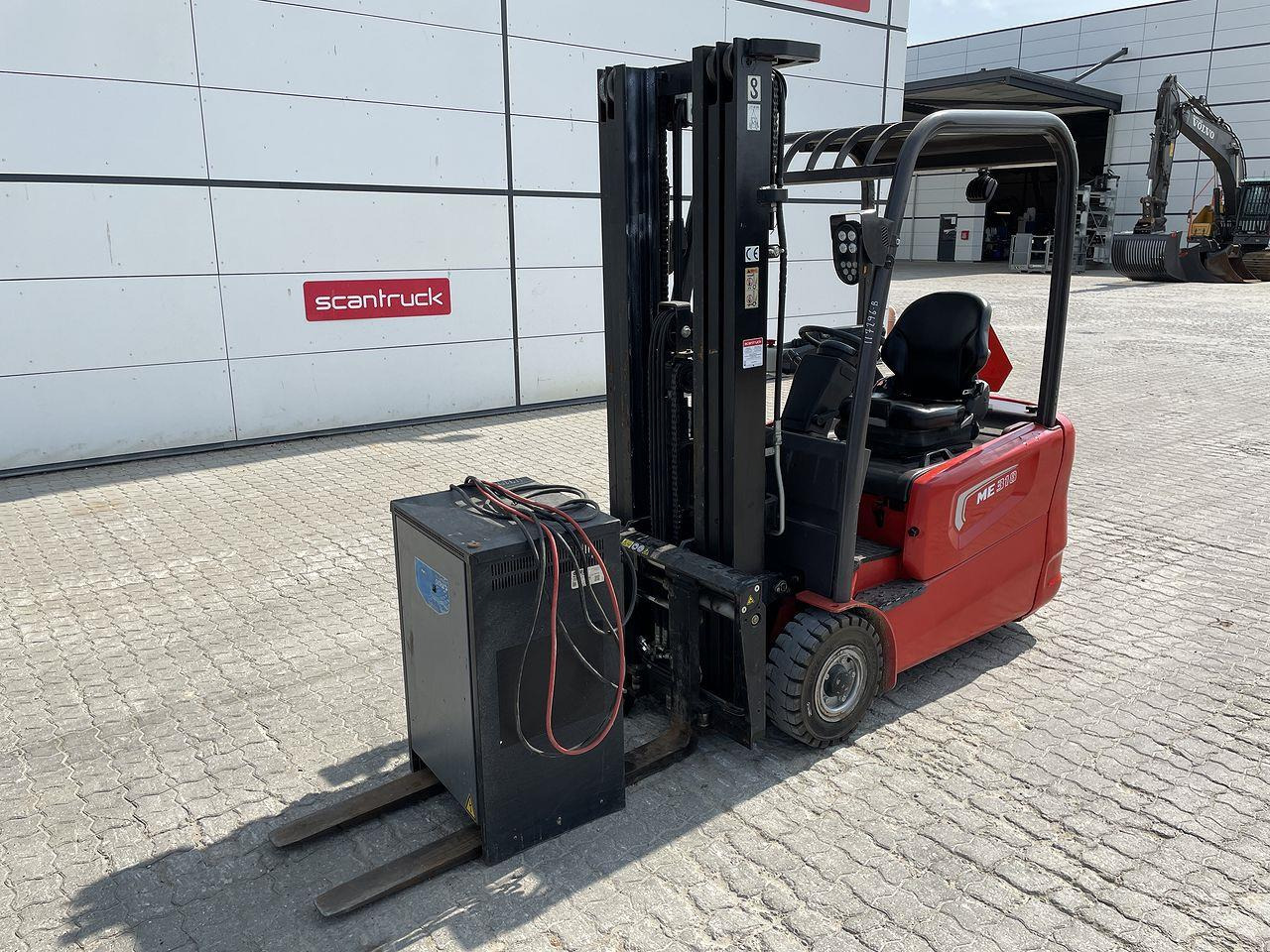 Manitou ME318 - Empilhadeira elétrica: foto 1 Manitou ME318 - Empilhadeira elétrica: foto 1