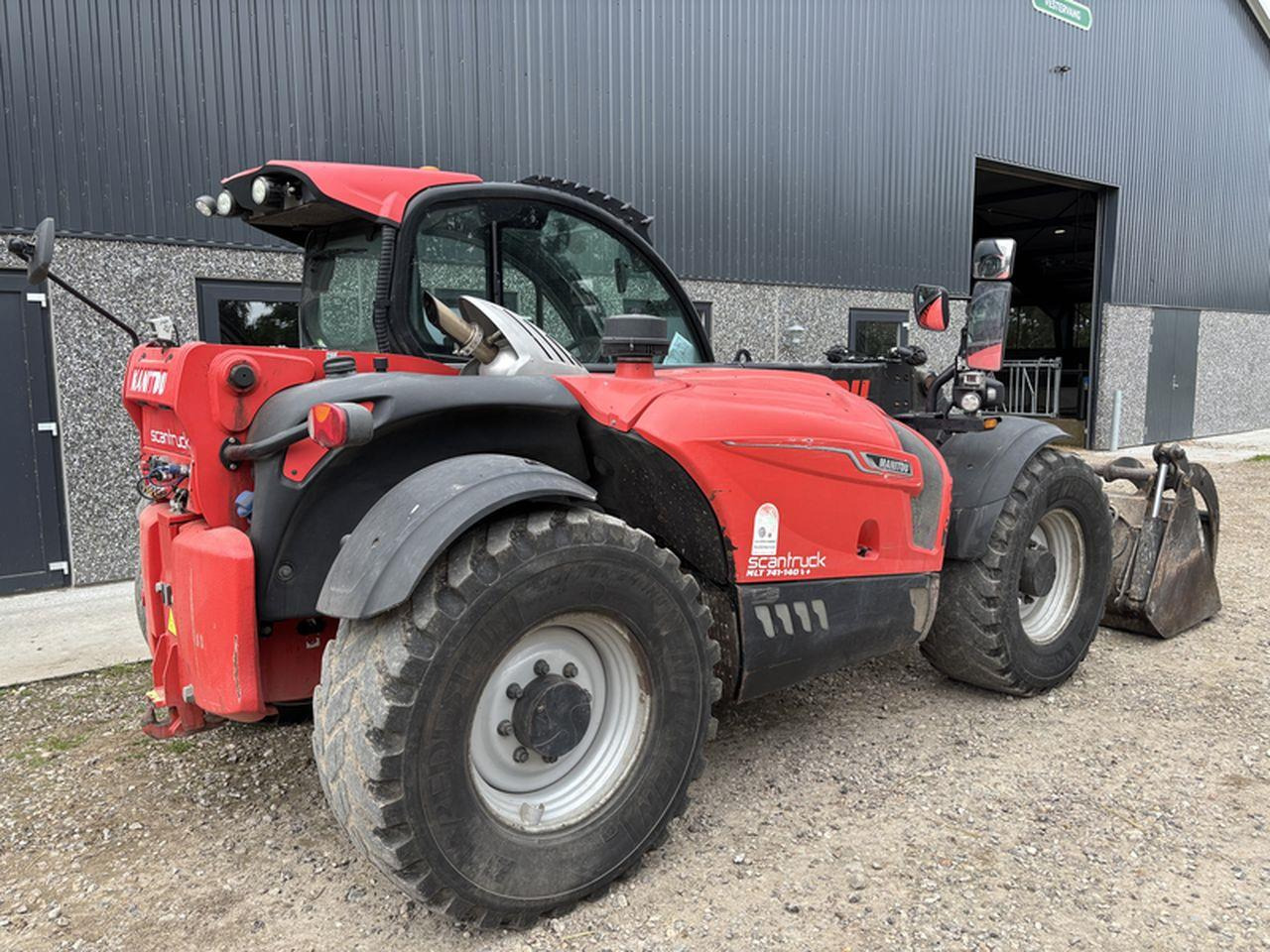 Manitou MLT741-140V+ ELITE - Empilhador telescópico: foto 4 Manitou MLT741-140V+ ELITE - Empilhador telescópico: foto 4