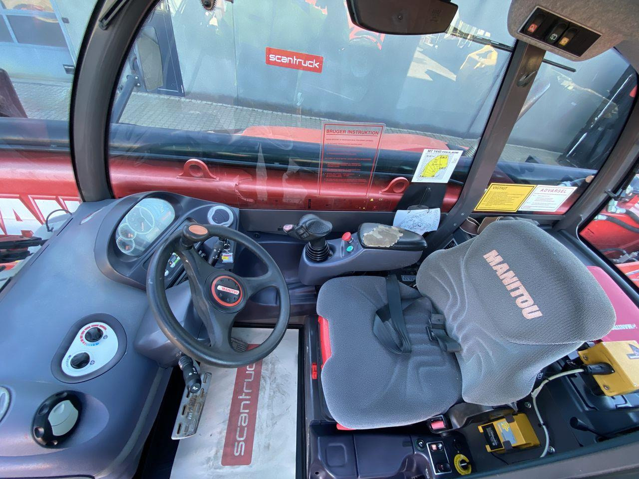 Manitou MT1440A ST3B - Empilhador telescópico: foto 3 Manitou MT1440A ST3B - Empilhador telescópico: foto 3