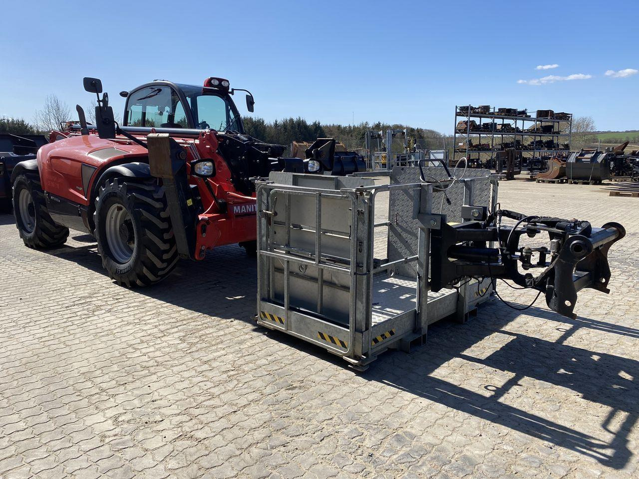 Manitou MT1840A ST3B - Empilhador telescópico: foto 5 Manitou MT1840A ST3B - Empilhador telescópico: foto 5