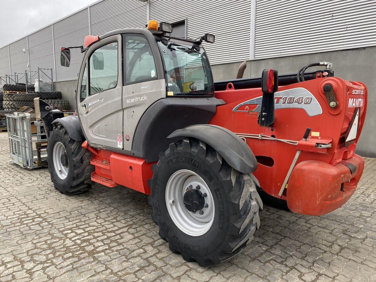 Manitou MT1840A ST3B - Empilhador telescópico: foto 2 Manitou MT1840A ST3B - Empilhador telescópico: foto 2