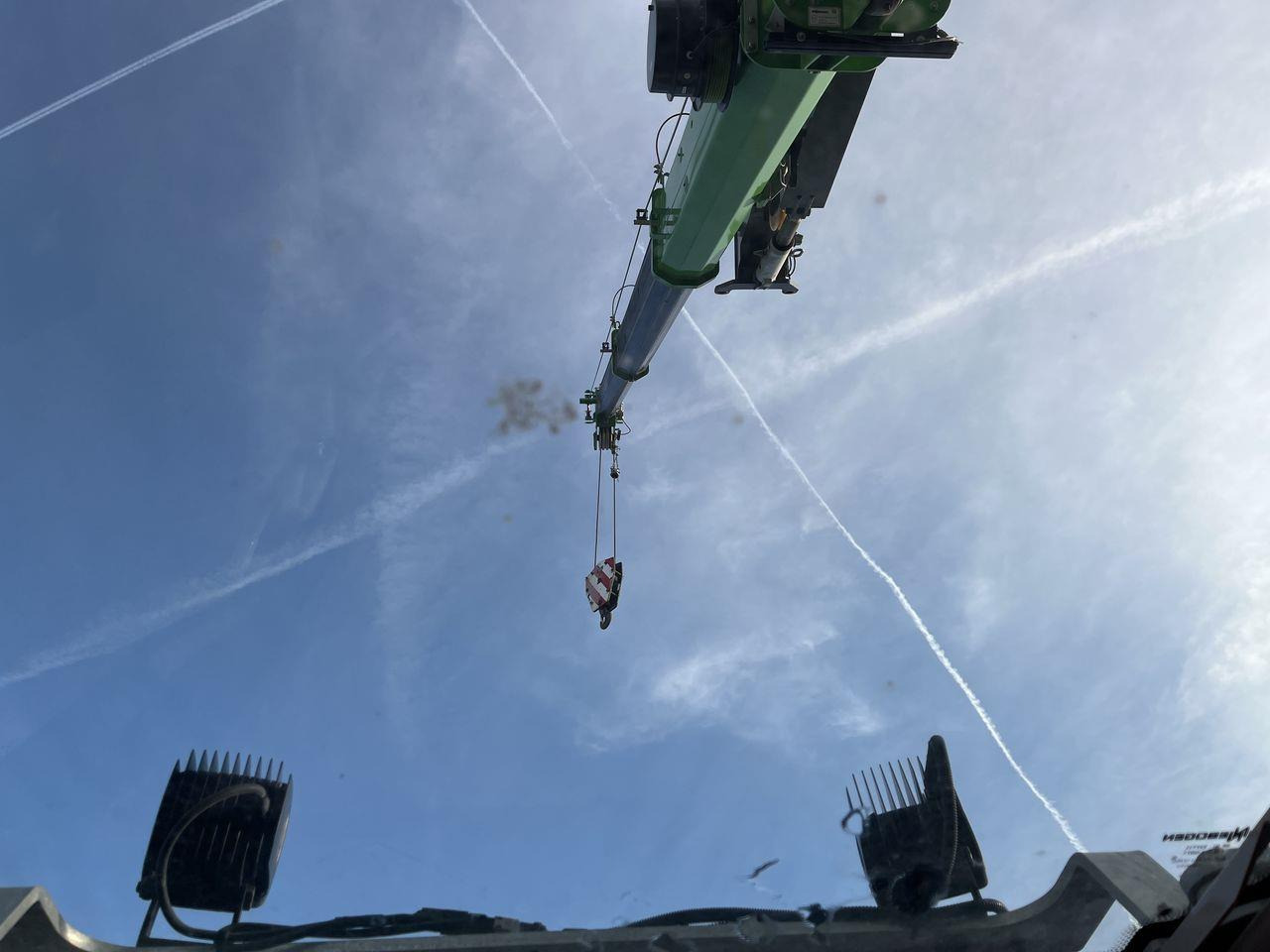 SENNEBOGEN 613E-R - Guindaste sobre esteiras: foto 3 SENNEBOGEN 613E-R - Guindaste sobre esteiras: foto 3