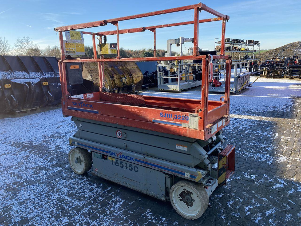 Skyjack SJ3220 - Plataforma de Tijera/ Plataforma de tesoura: foto 5 Skyjack SJ3220 - Plataforma de Tijera/ Plataforma de tesoura: foto 5