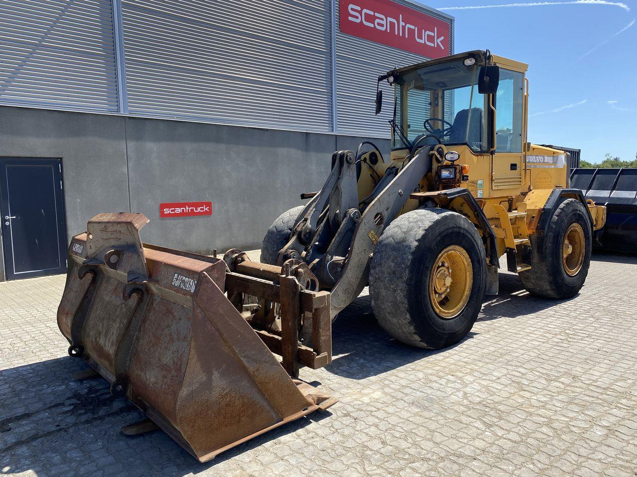 Volvo L70C - Carregadeira de rodas: foto 1 Volvo L70C - Carregadeira de rodas: foto 1