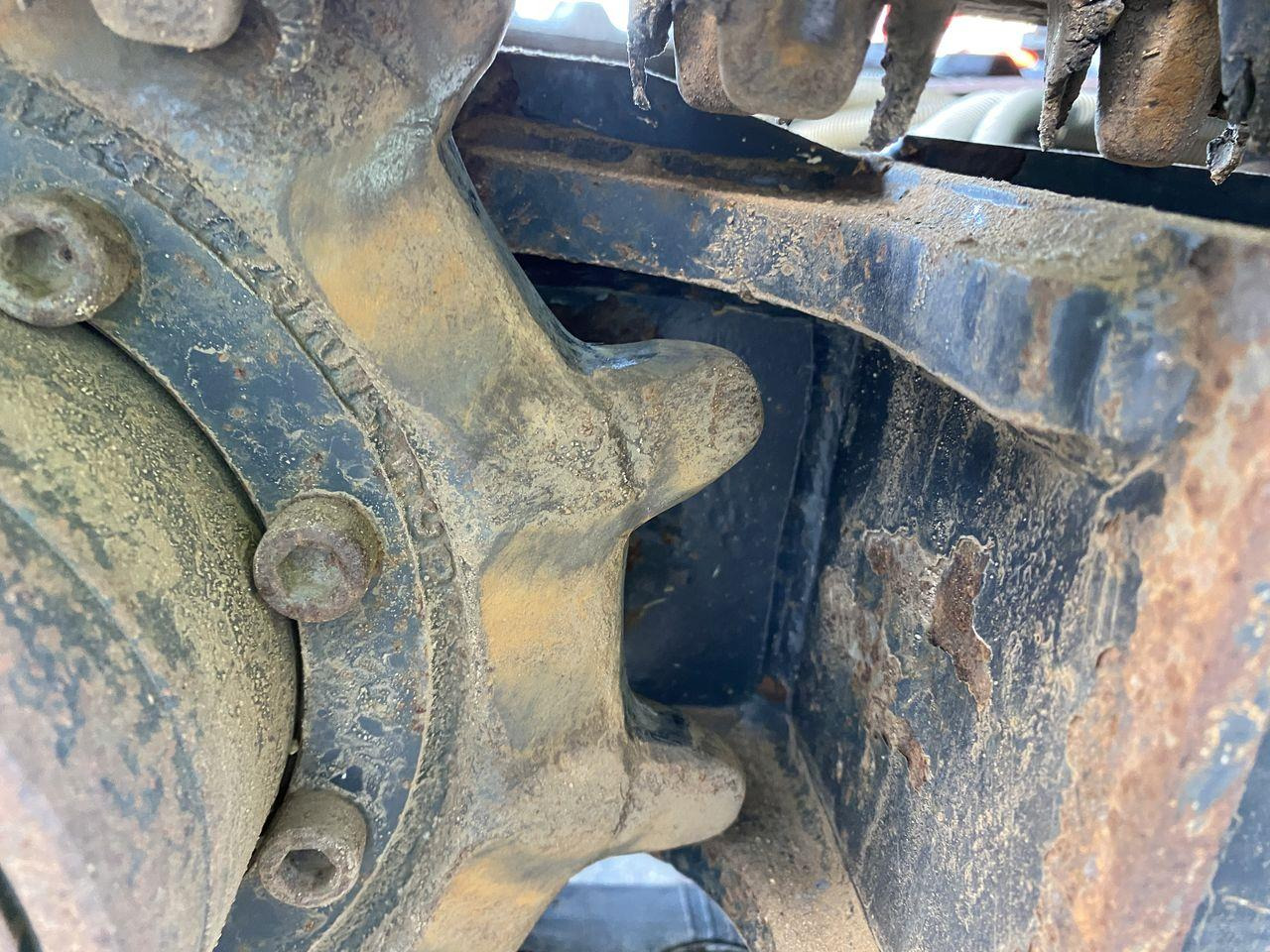 Mini escavadeira Yanmar VIO12: foto 6