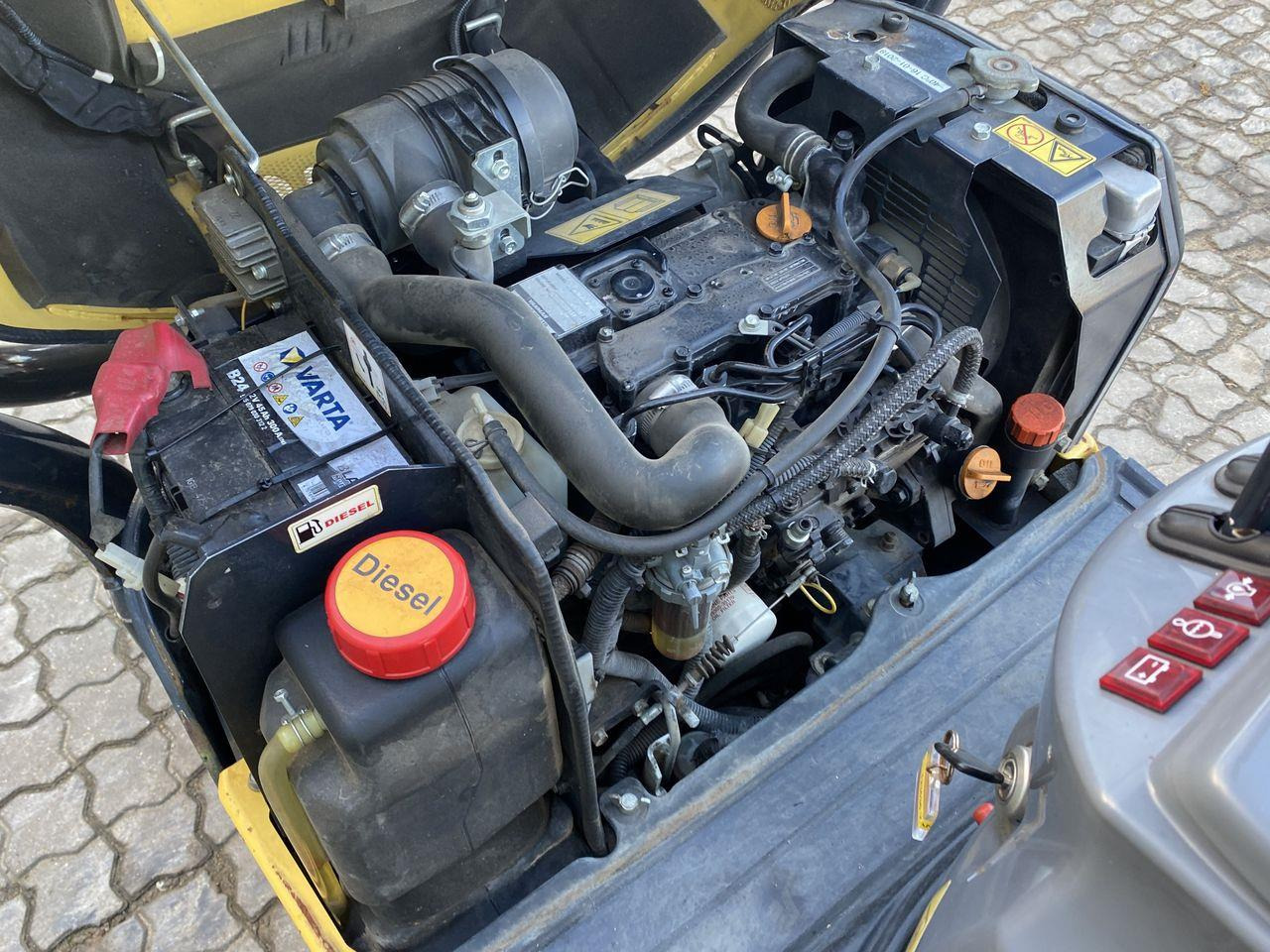 Mini escavadeira Yanmar VIO12: foto 8