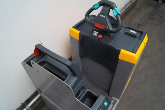 Jungheinrich ECE220 - Order-picker: foto 3 Jungheinrich ECE220 - Order-picker: foto 3