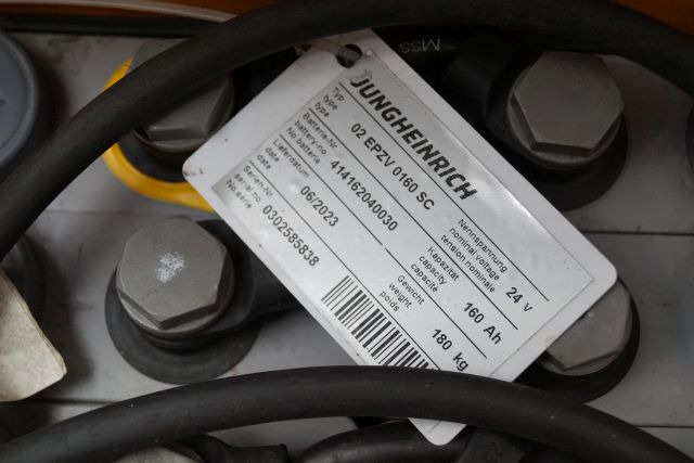 Stacker Jungheinrich EJD118: foto 6