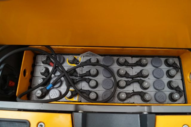 Jungheinrich EJD118 - Stacker: foto 5 Jungheinrich EJD118 - Stacker: foto 5