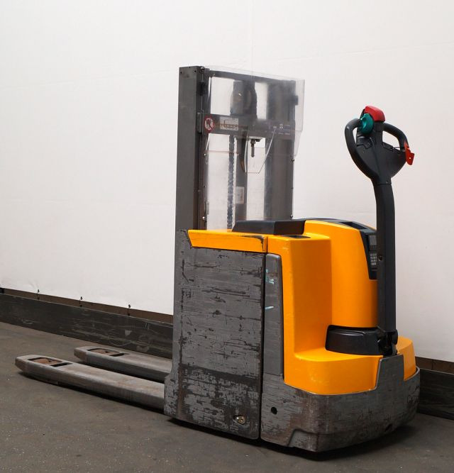 Jungheinrich EJD220 - Stacker: foto 2 Jungheinrich EJD220 - Stacker: foto 2